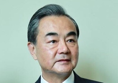 China now warns Washington against taking a superior position in global affairs