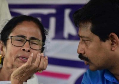 BJP leader Rajib Banerjee meets TMC state secretary Kunal Ghosh, holds talks