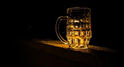 Alcohol use in young adults is associated with early ageing of blood vessels: Study