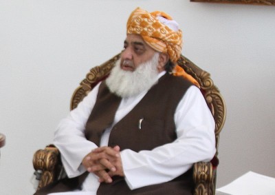 Pakistan: Maulana Fazlur Rehman says Army, intelligence agencies should keep itself away from election process 
