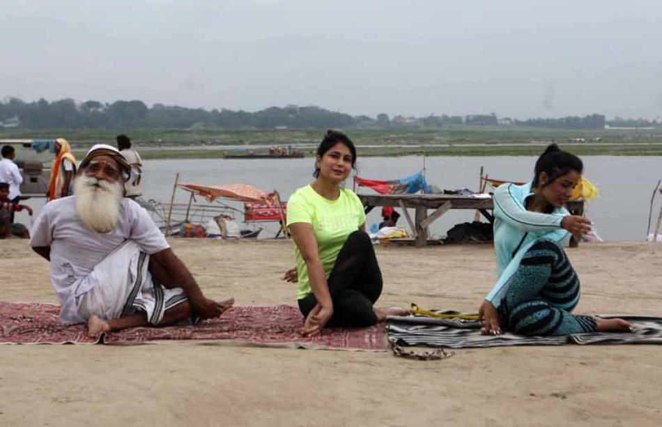 India: Images of the Day