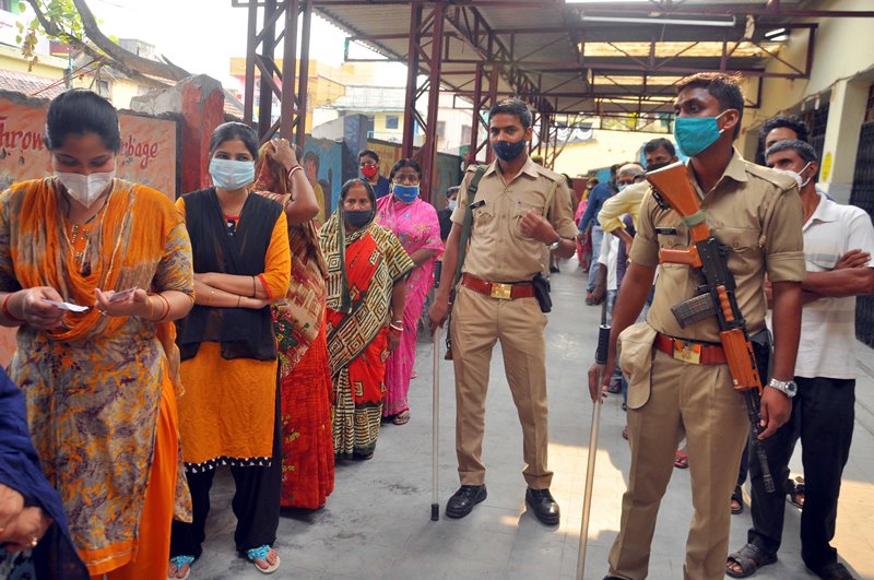 Voters wait in queue to cast vote in Bengal's North 24 Parganas