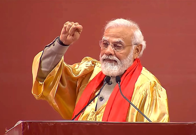 PM NarendraModi addresses convocation ceremony of IIT Kanpur