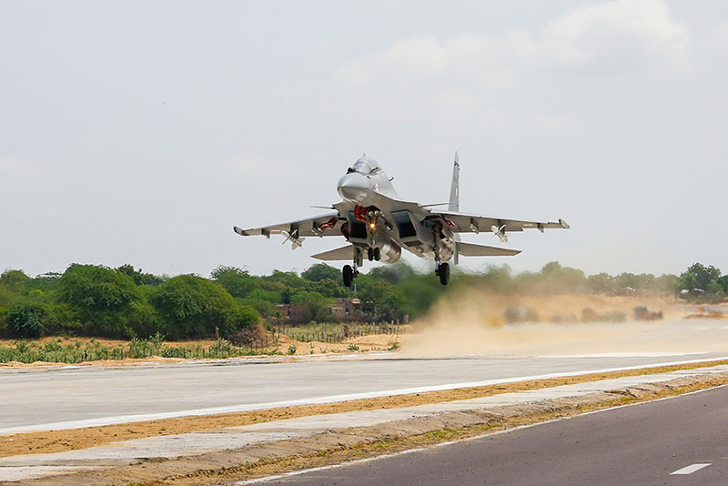 Union Ministers Rajnath Singh and Nitin Gadkari inaugurate Emergency Landing Facility in Rajasthan's Barmer dist