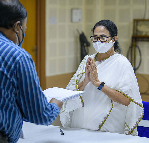 Mamata Banerjee files nomination as TMC candidate from Bhowanipore constituency