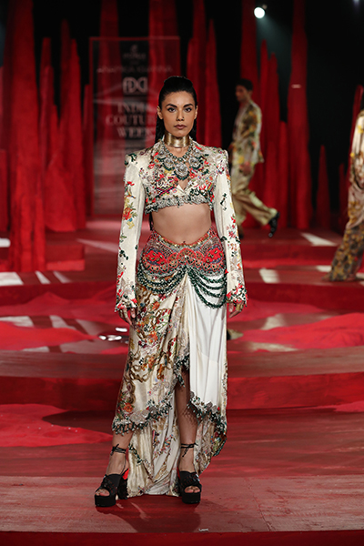 FDCI India Couture Week: Rajkummar Rao turned showstopper for designer Anamika Khanna