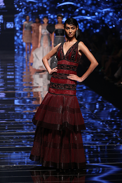 Models scorch the ramp for designer duo Paras and Shalini at Lakme Fashion Week 2022