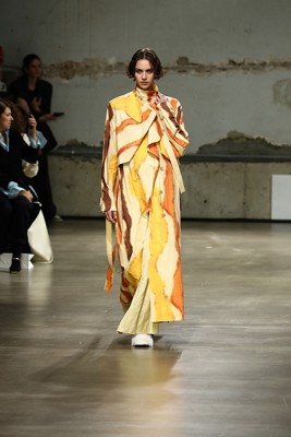 Paris Fashion Week: Designer Eenk show