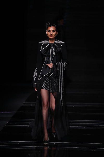 Shahab Durazi presents his black and white collection at the Lakme Fashion Week 2022