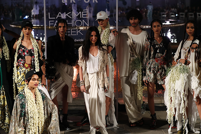 Models showcase designer Anamika Khanna's line of clothing at the Lakme Fashion Week