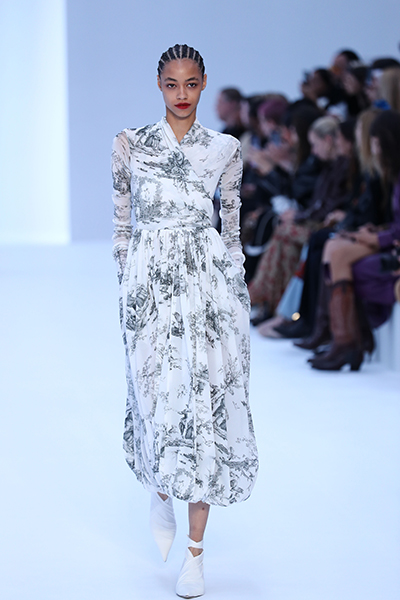 Milan Fashion Week 2022: Philosophy collection by Lorenzo Serafini