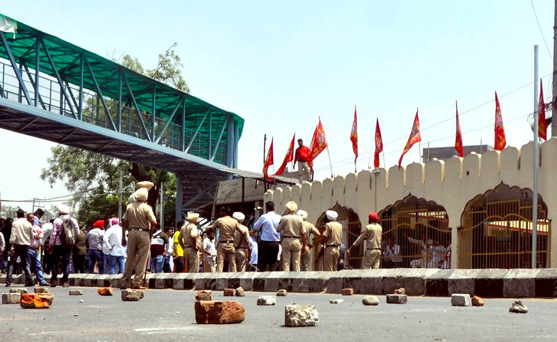 Two groups clash in Punjab's Patiala during anti-Khalistan protest