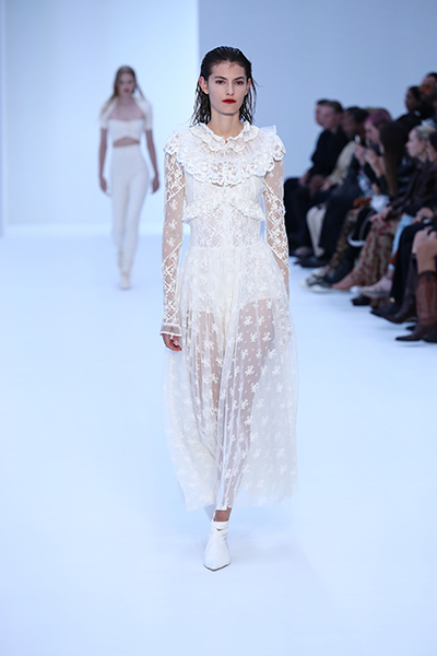 Milan Fashion Week 2022: Philosophy collection by Lorenzo Serafini