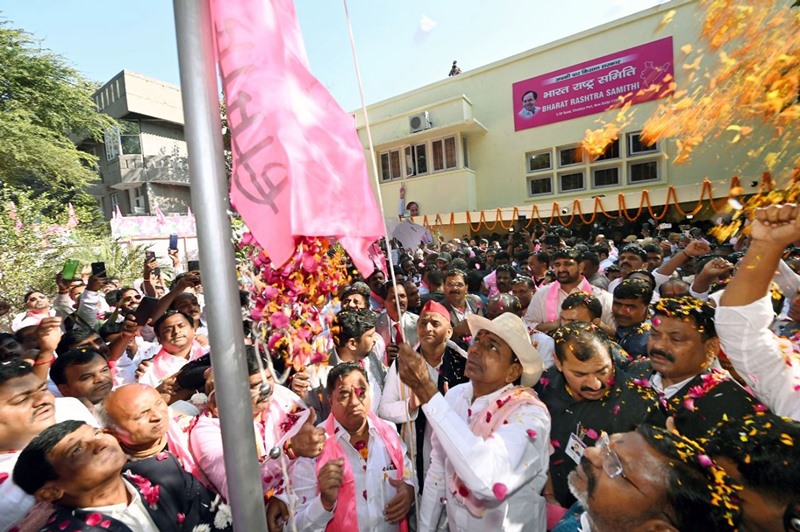 KCR launches Bharat Rashtra Samithi party office in New Delhi