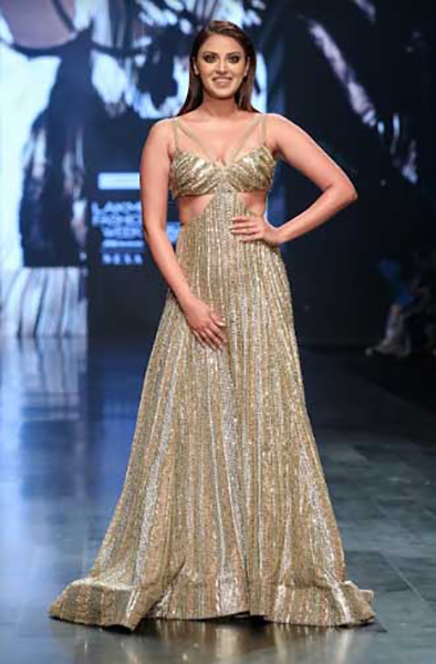 LKW: Nikita Tandon’s metallic fashion offering glitters