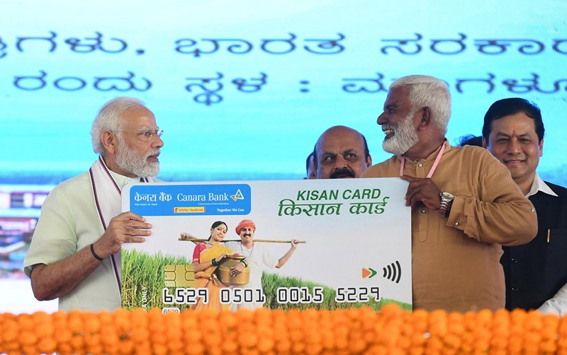 PM Modi addressing gathering in Mangaluru