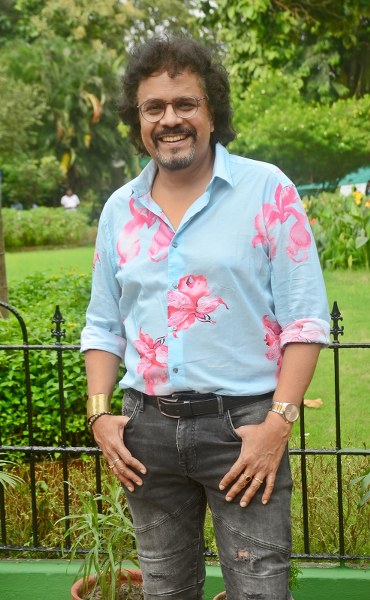 Kolkata: Koel Mallick, Arindam Sil, others visit Zoo for 'Jongole Mitin Mashi'