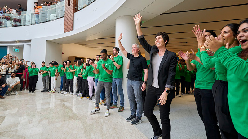 CEO Tim Cook officially opens India's 2nd Apple store in Delhi's Saket