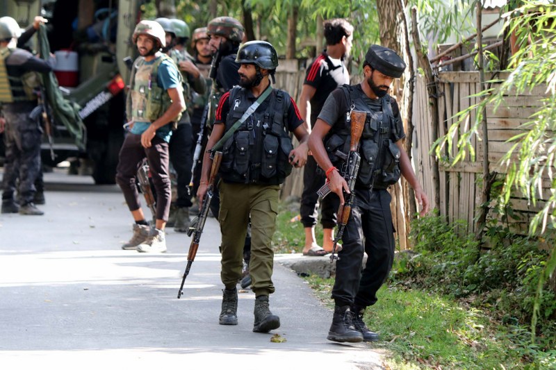 Jammu and Kashmir: Gadool Encounter enters on 4th day