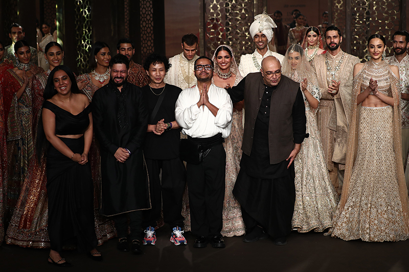 ICW: Designer Tarun Tahiliani wins hearts with his latest collection