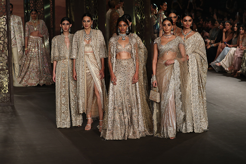 ICW: Designer Tarun Tahiliani wins hearts with his latest collection