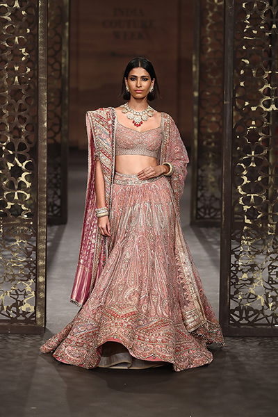 ICW: Designer Tarun Tahiliani wins hearts with his latest collection