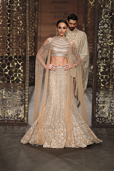 ICW: Designer Tarun Tahiliani wins hearts with his latest collection