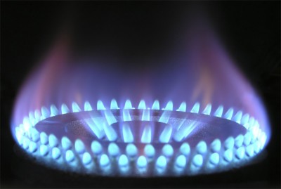 Ramzan: People in Karachi facing hardships amid ongoing gas crisis