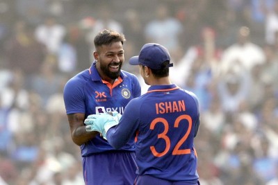 Hardik Pandya and Ishan Kishan revel after taking wicket during India vs New Zealand 2nd ODI