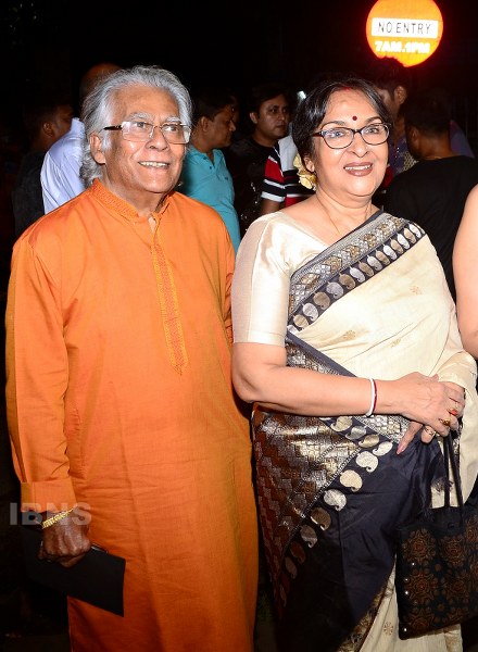 Glimpses from star-studded premiere of Swastika-Parambrata starrer film 'Shibpur'