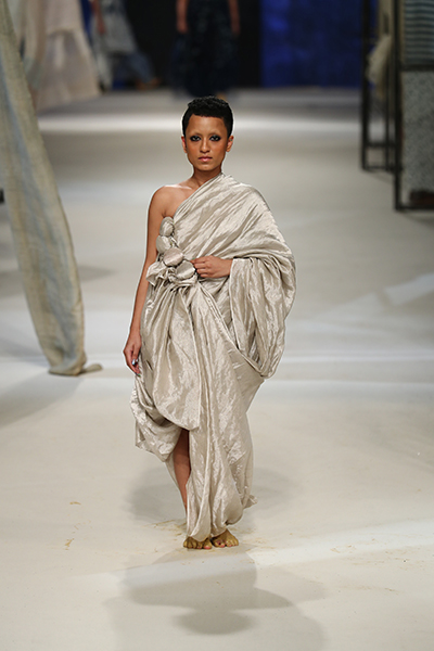 Lakme Fashion Week: Designer Anavila showcases Dabu collection