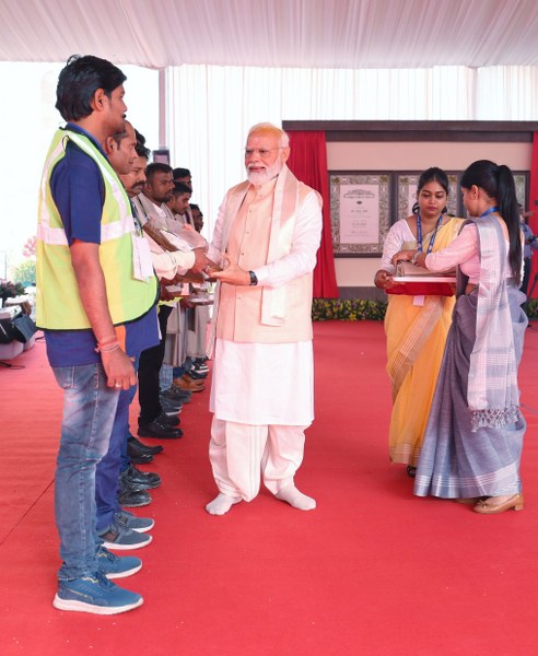 PM Modi installs 'Sengol' at new Parliament building