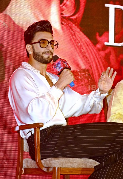 Ranveer Singh, Alia Bhatt bring 'Rocky Aur Rani Kii Prem Kahaani' to Kolkata