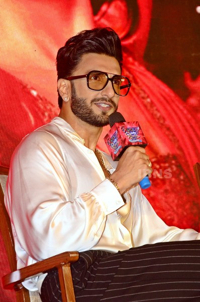 Ranveer Singh, Alia Bhatt bring 'Rocky Aur Rani Kii Prem Kahaani' to Kolkata