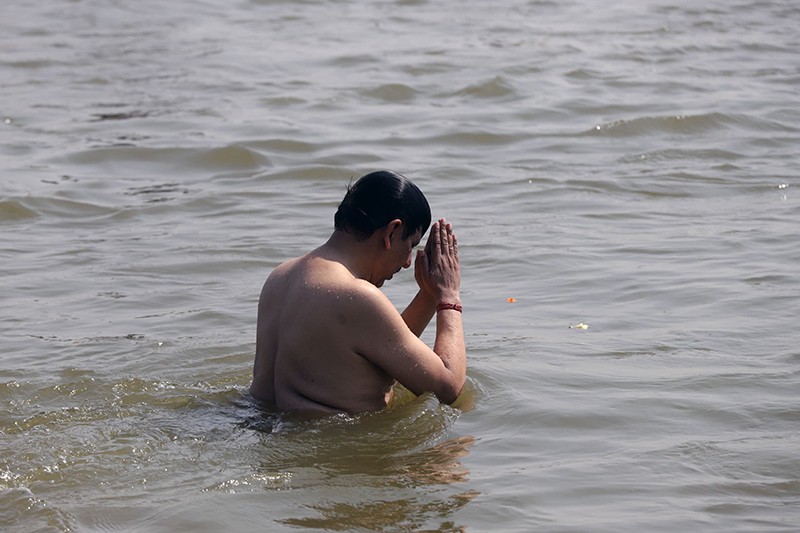 Glimpses of the final snan of Maha Kumbh