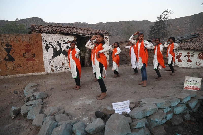 Diamonds In Dust: Girl scavengers of Indian coal mine paint hope ahead of Women’s Day