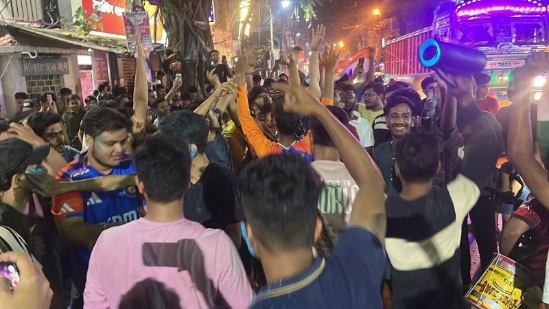 India celebrates Champions Trophy victory