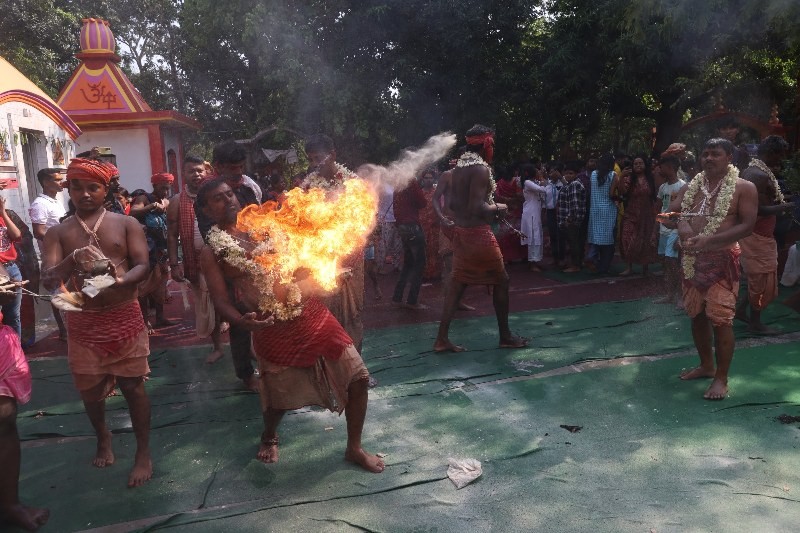In Images: Gajan Festival In Bengal
