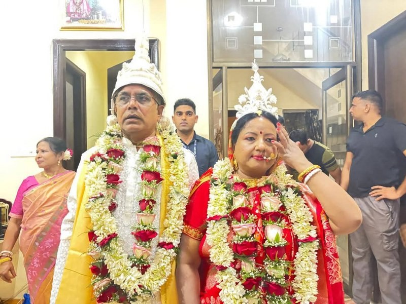 In images : BJP leader Dilip Ghosh marries Rinku Majumdar