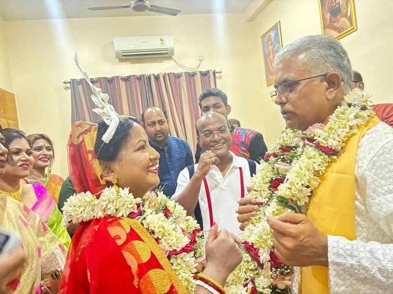 In images : BJP leader Dilip Ghosh marries Rinku Majumdar