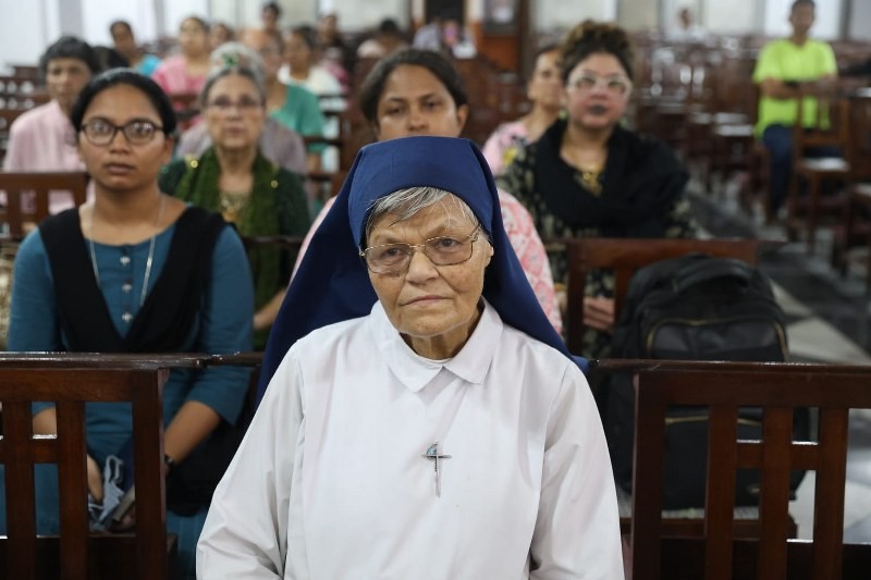 Kolkata mourns the death of Pope Francis