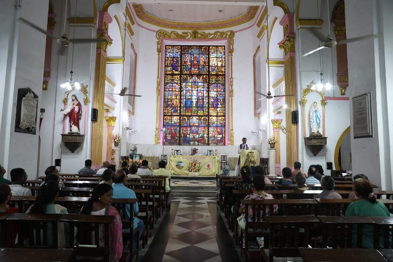 Kolkata mourns the death of Pope Francis