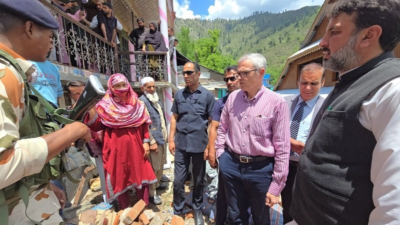 In Images: J&K CM Omar Abdullah visits shelling-hit Tangdhar and Uri