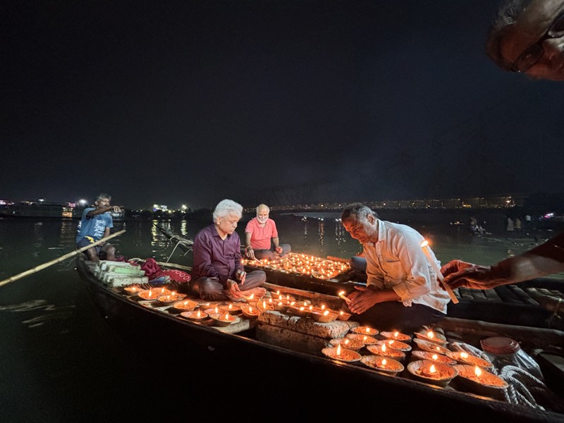 In Images: Devotees perform rituals on the occasion of Ganga Dussehra in Kolkata