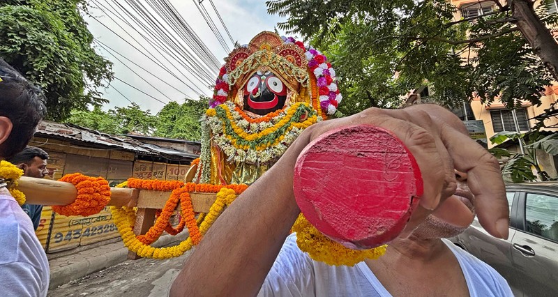 In Images: Devotees perform in north Kolkata as they proceed to fetch holy water for Jagannath Snan Yatra