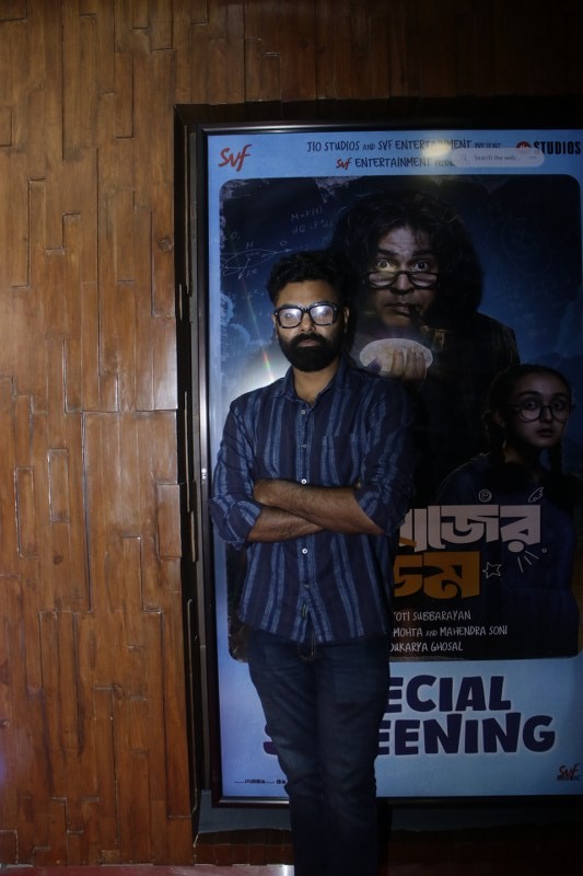 In Images: Special screening of Bengali film Pokkhirajer Dim