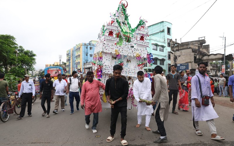 In Images: Shiite Muslims observe Muharram in Kolkata