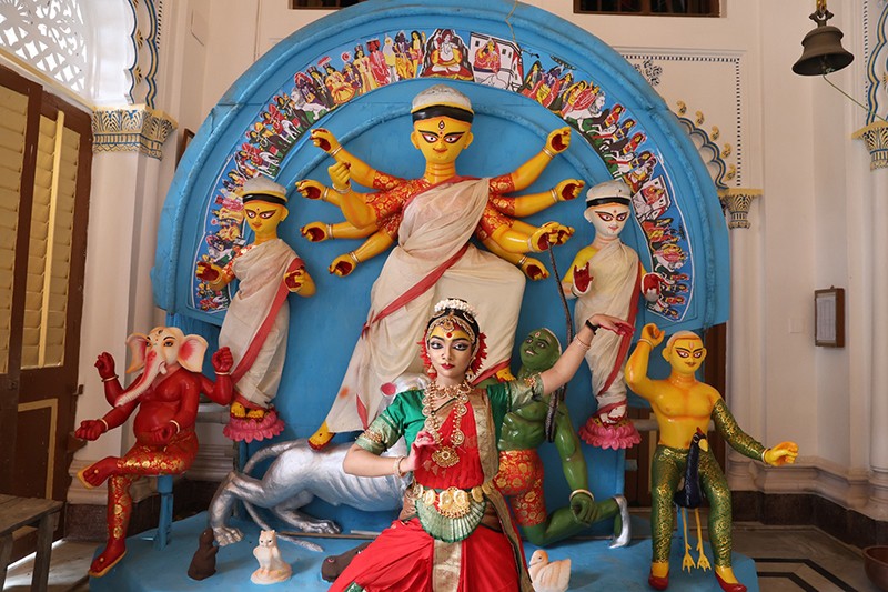 In Images: Kolkata's heritage palace Shobhabazar Rajbari hosts grand Durga vandana festival
