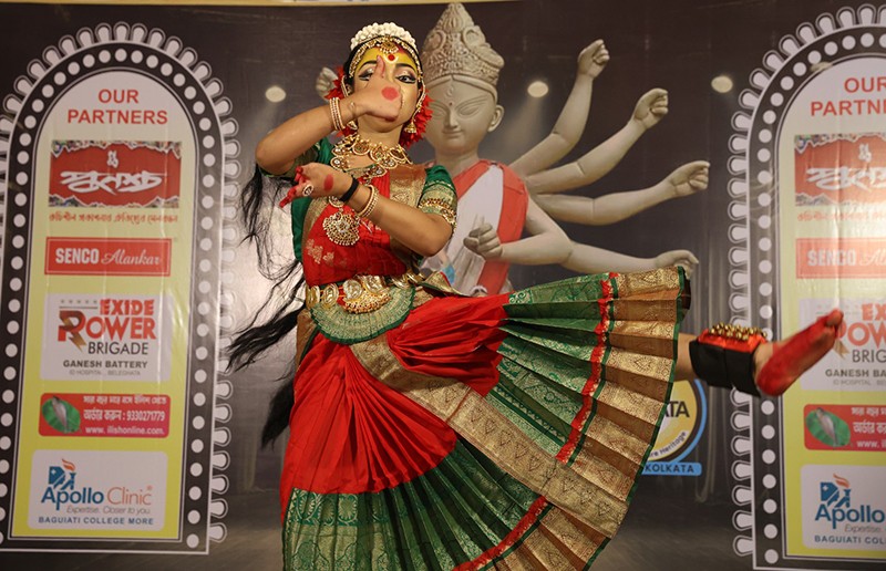 In Images: Kolkata's heritage palace Shobhabazar Rajbari hosts grand Durga vandana festival