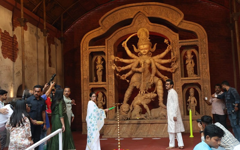 In Images: Mamata Banerjee inaugurates Suruchi Sangha Durga Puja in Kolkata